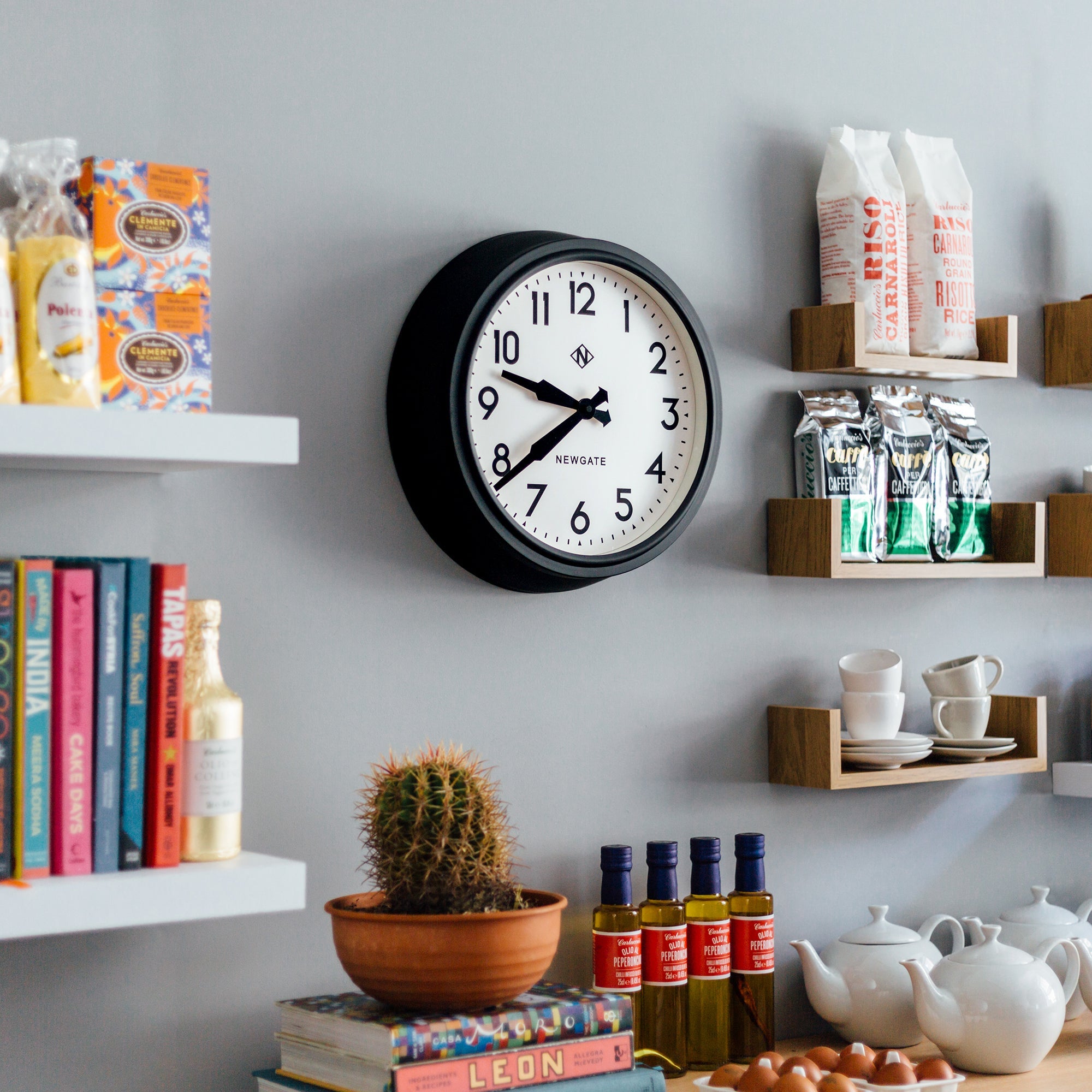 Newgate 50S Electric Wall Clock Black